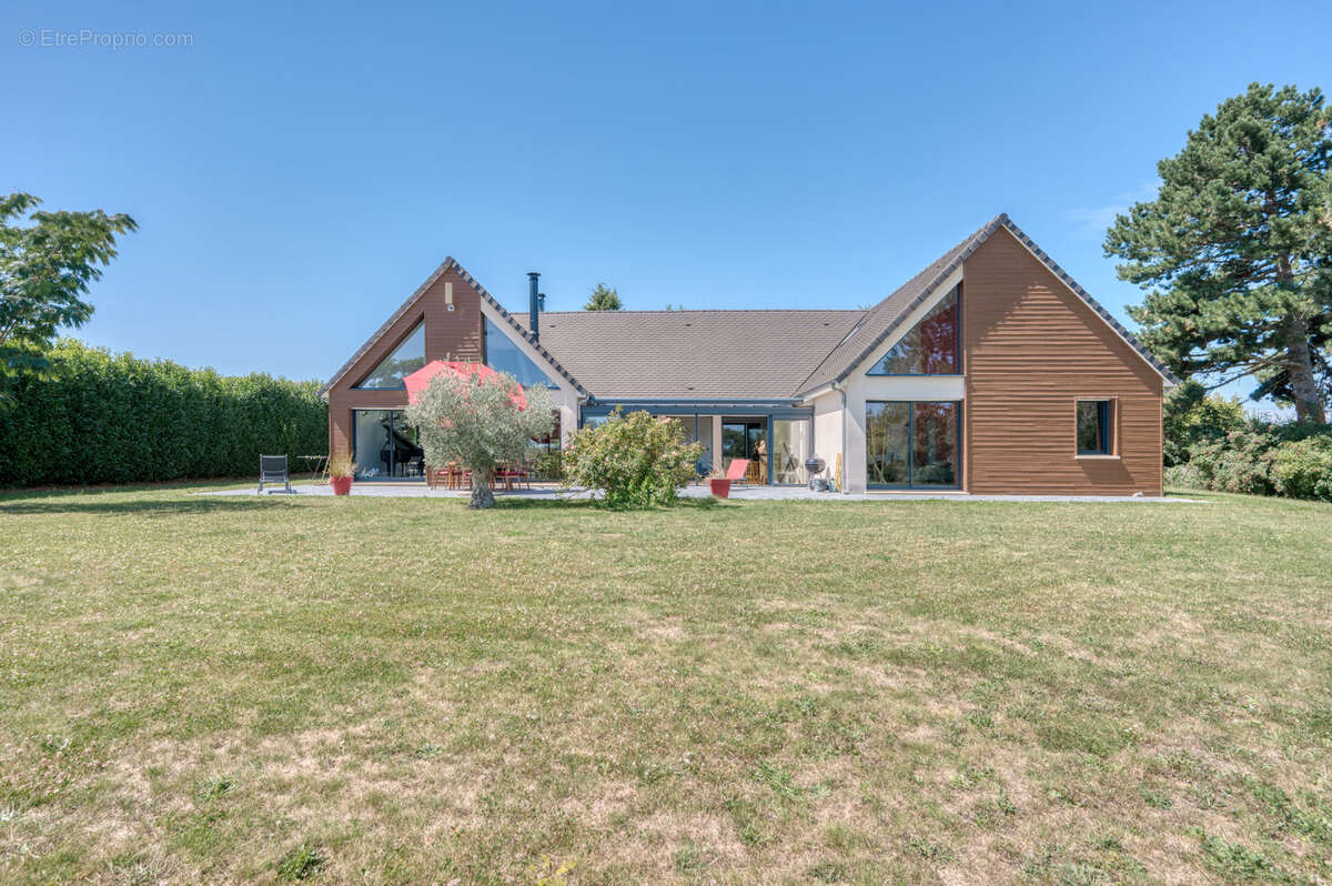 Maison à SAINT-GERMAIN-DE-LA-GRANGE