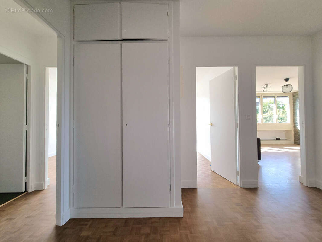 Appartement Fontenay Sous Bois 4 pièce(s) 84 m2 - photo 2