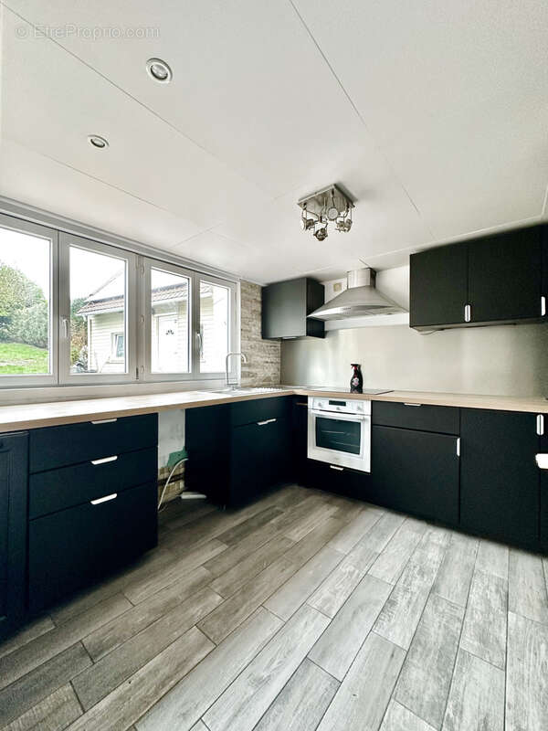 Maison à SAINGHIN-EN-MELANTOIS