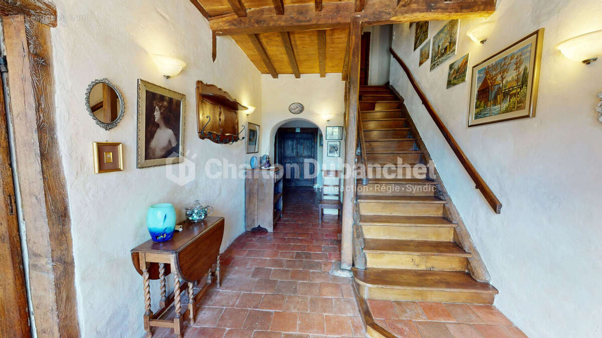Maison à SAINT-PAUL-DE-VEZELIN