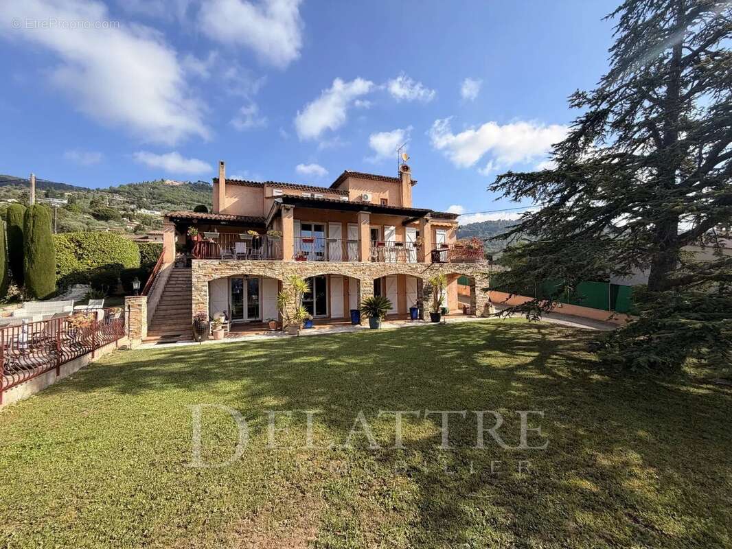Maison à PEYMEINADE