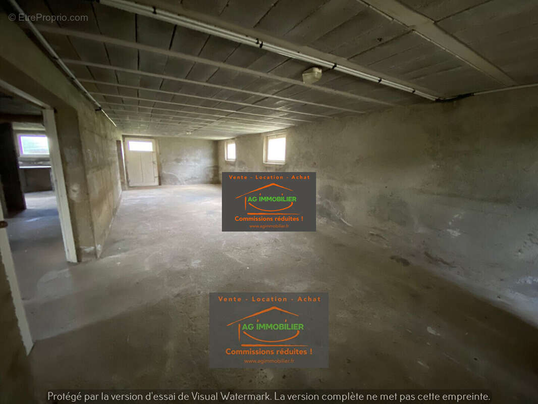 Maison à MONTFORT-SUR-MEU