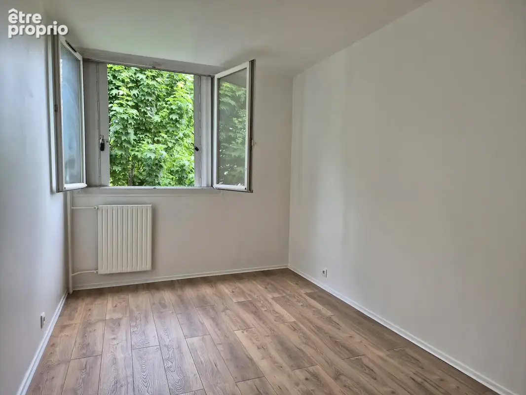À vendre   Appartement T3 de 72 m2 avec balcon et bureau à Villepinte - photo 3