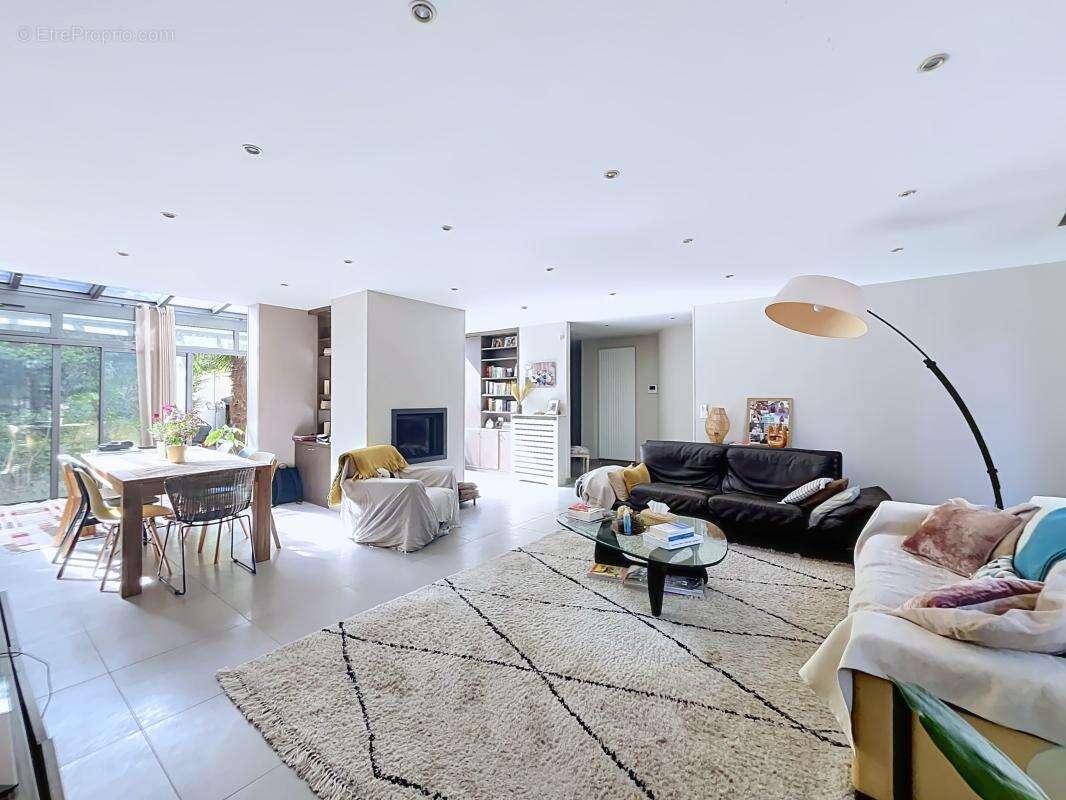 Maison à MONTREUIL