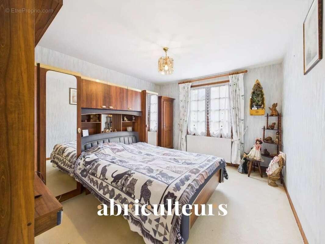 Maison à CHATEAUDUN