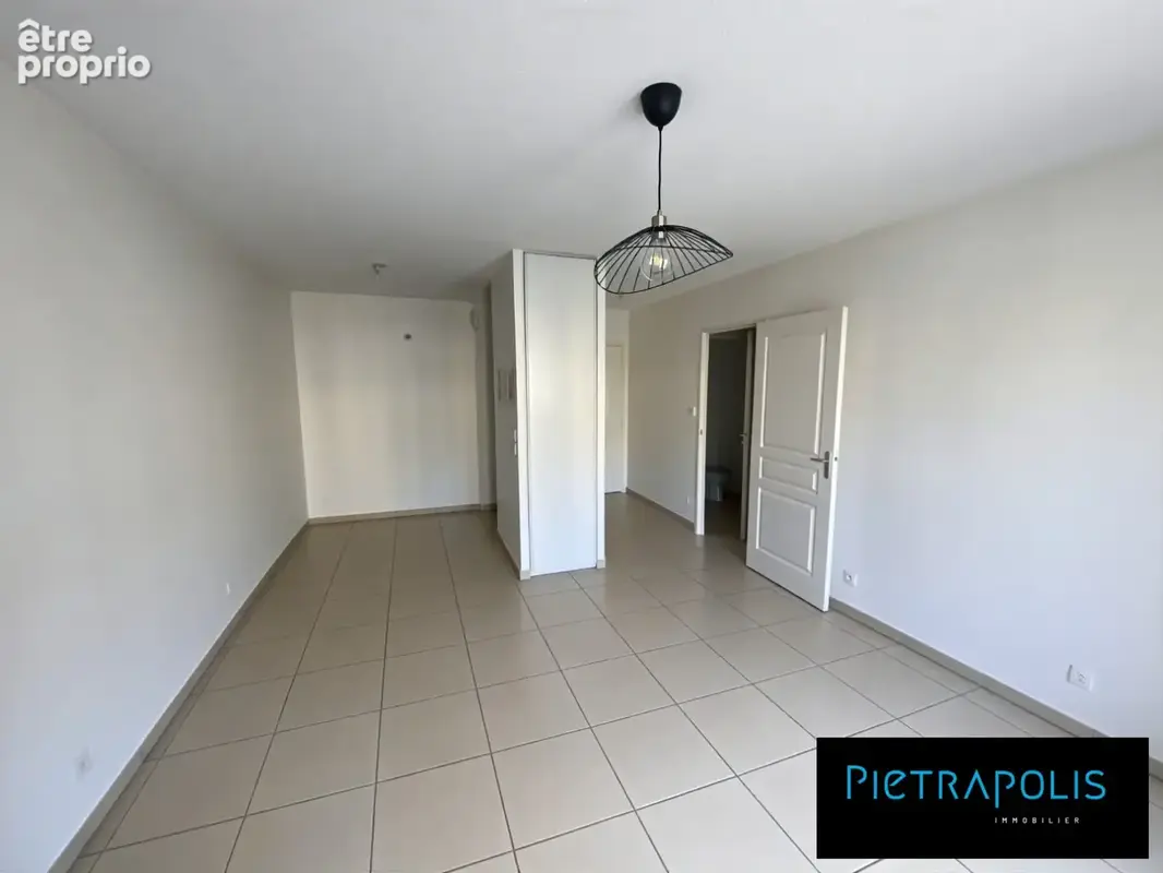 Appartement 42 m² à Lozanne  - photo 3