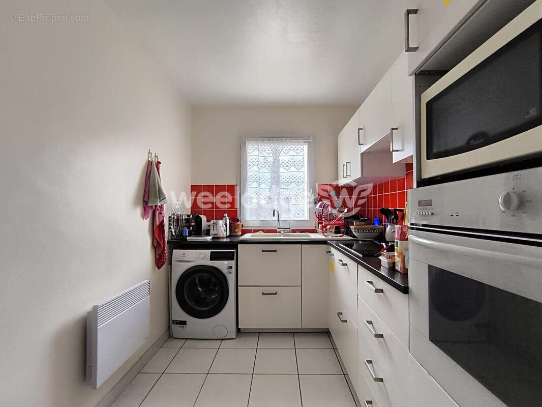 Appartement à JOUY-LE-MOUTIER