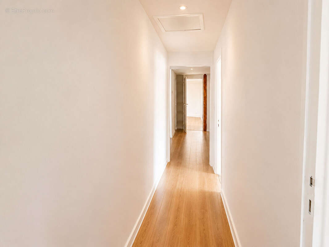 Appartement 116 m² secteur Châteaudun à Clermont-Ferrand - photo 3