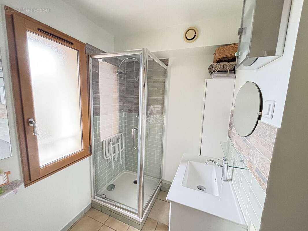 Appartement à AUVERS-SUR-OISE