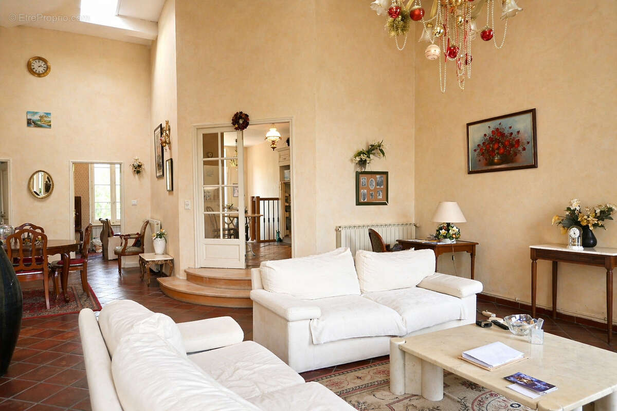 Appartement à CARCASSONNE
