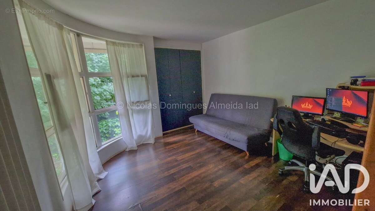 Appartement 93 m² à Evry  - photo 6