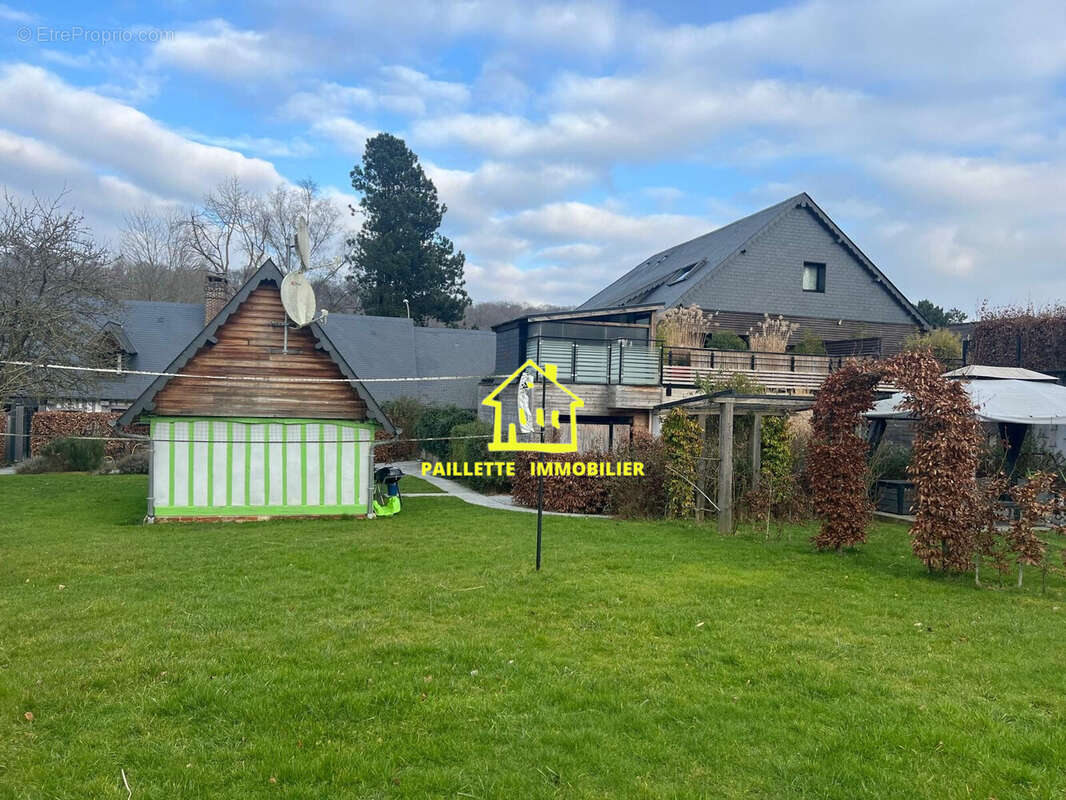 Maison à CANY-BARVILLE