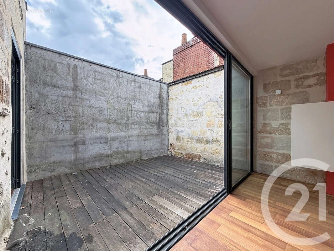 Appartement à BORDEAUX
