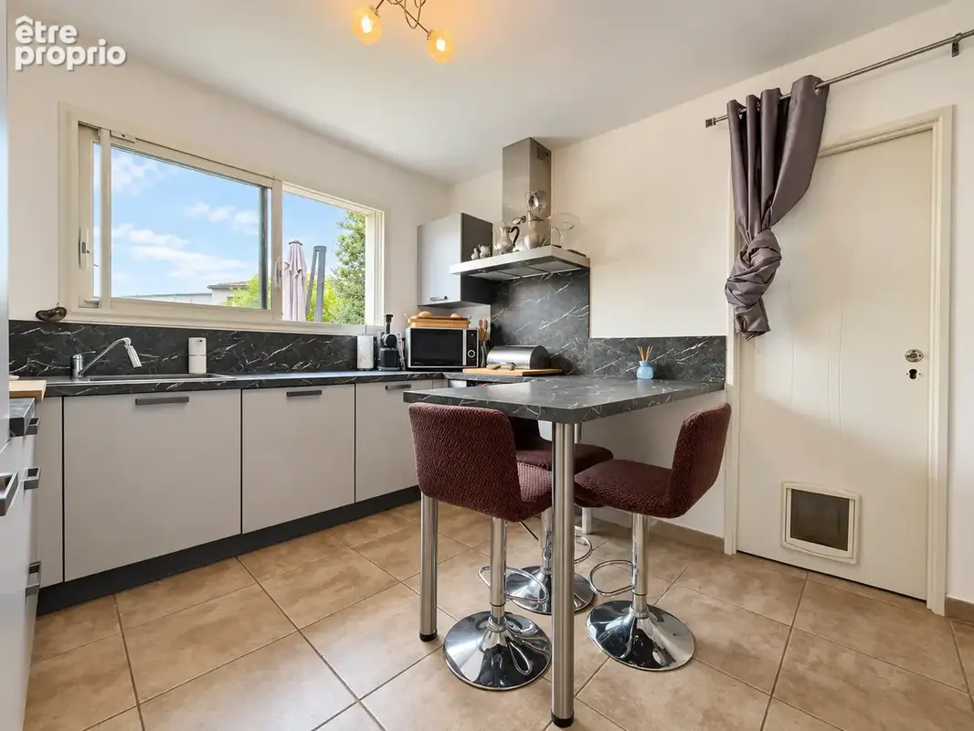 COURNONSEC   Maison T4 récente   86,5 m2   3 chambres   Jardin   Garage   DPE A - photo 4