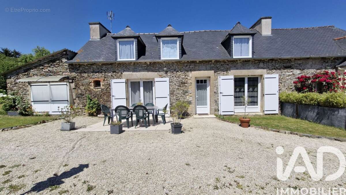 Photo 2 - Maison à PLOUEZEC