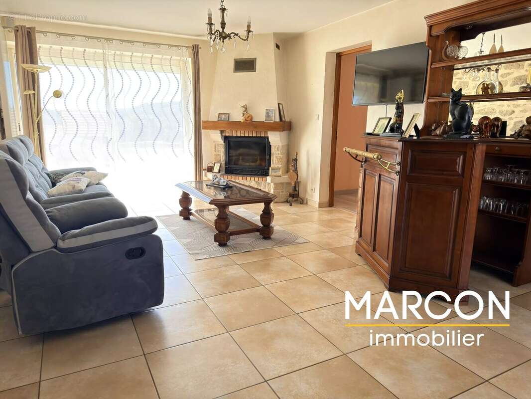 Maison 218 m² à Gueret  - photo 6