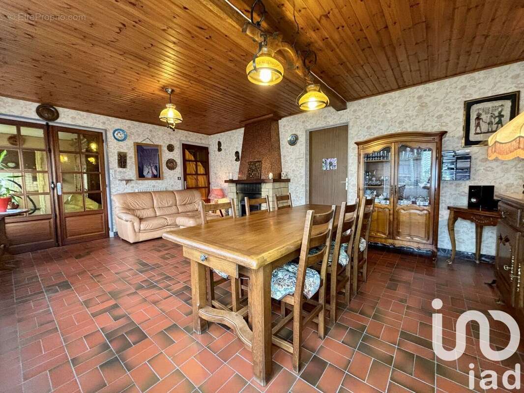 Photo 2 - Maison à VRIGNE-AUX-BOIS