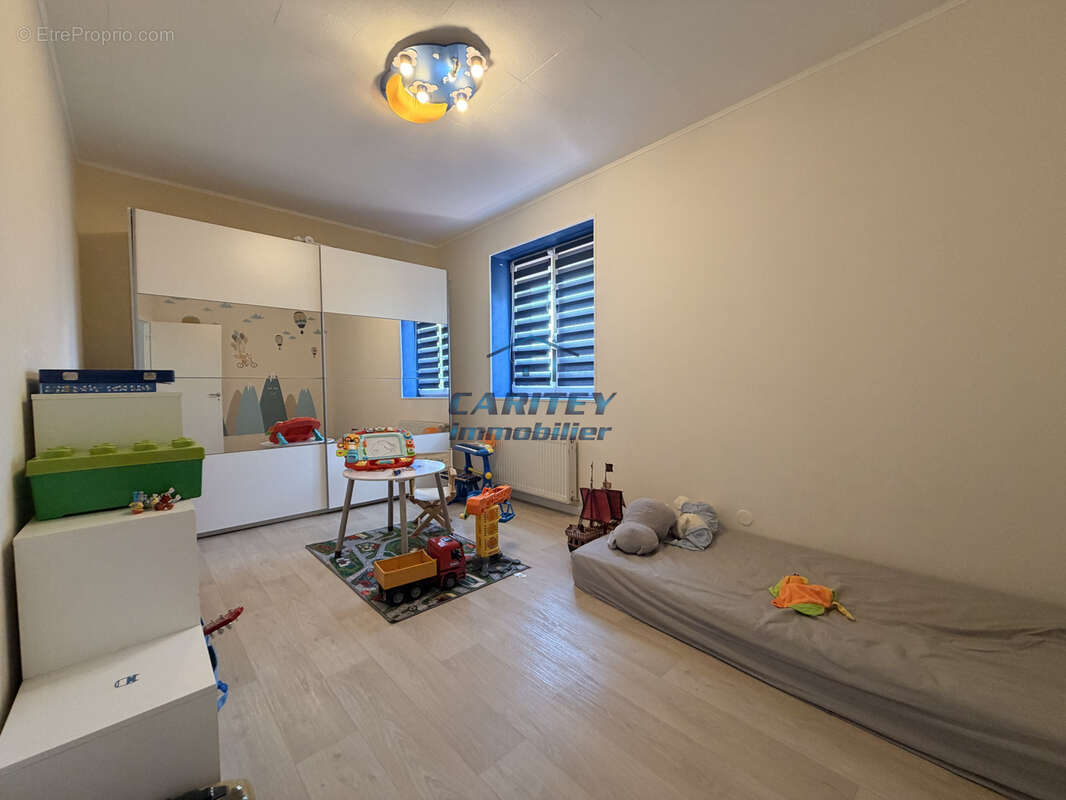 MAISON BOURGEOISE de 150 m2 - 4 chambres - 7627 m2 de terrain - photo 11