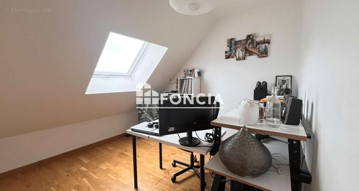 Maison à SERVILLE