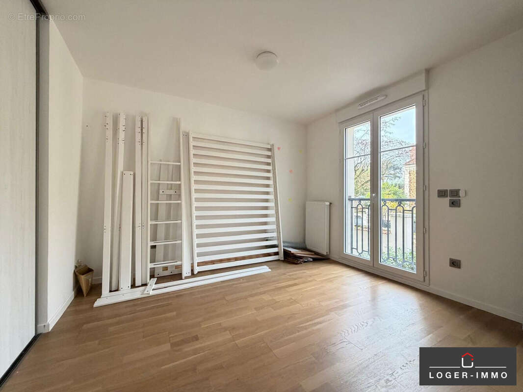 Appartement à LE PERREUX-SUR-MARNE