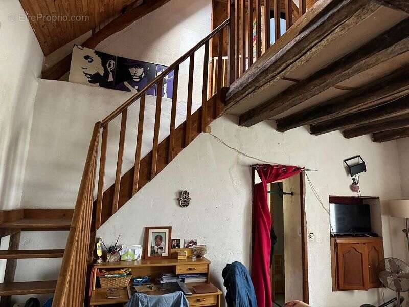 Maison 94 m² à Pont-Sur-Yonne  - photo 6