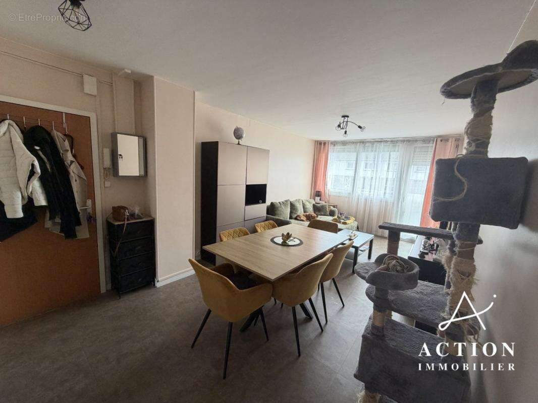 Appartement à LYS-LEZ-LANNOY