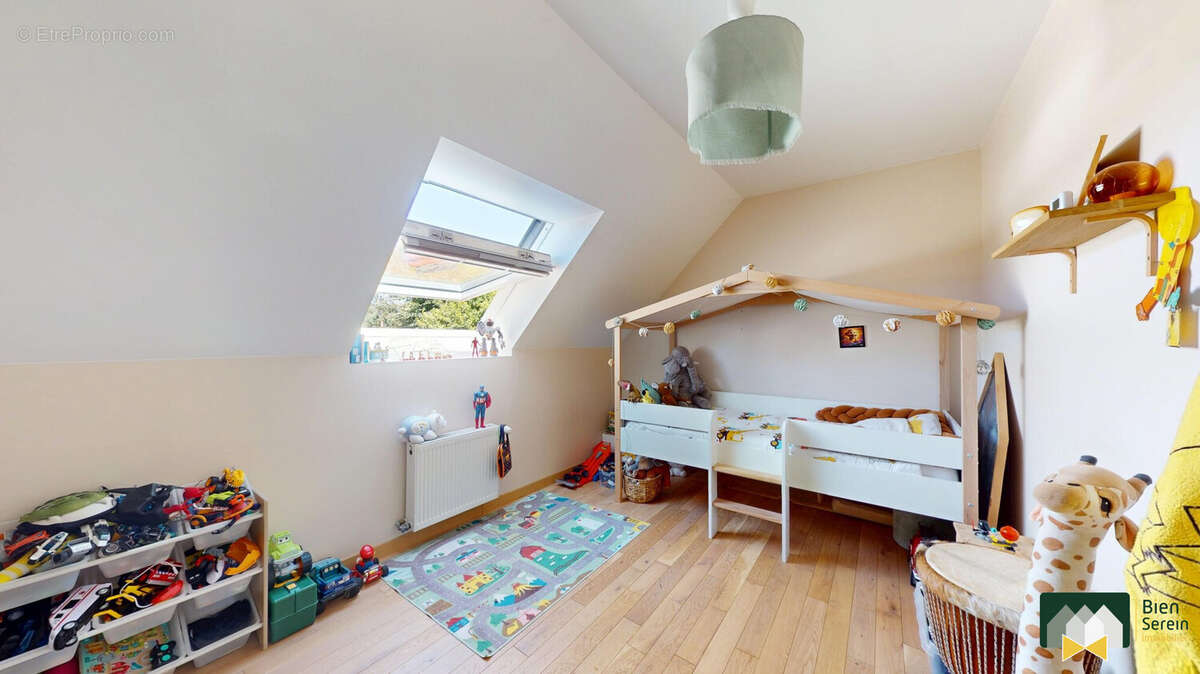 Maison 100 m² à Fontaine-La-Guyon  - photo 9