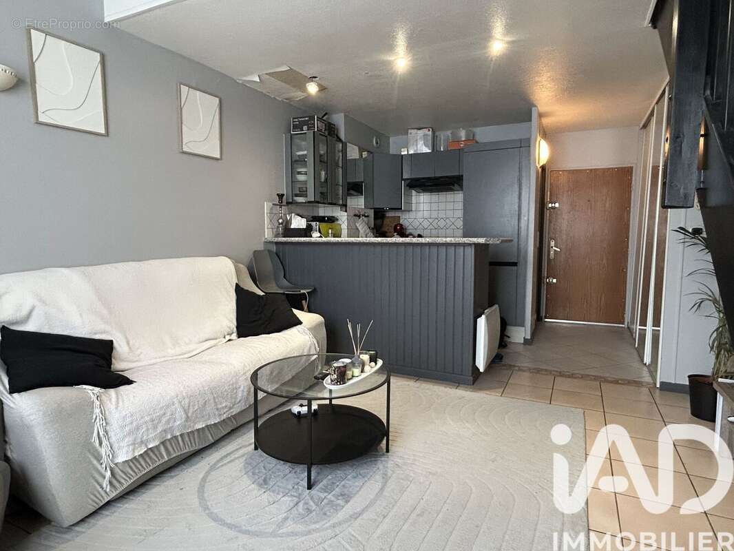 Photo 2 - Appartement à PONTAULT-COMBAULT