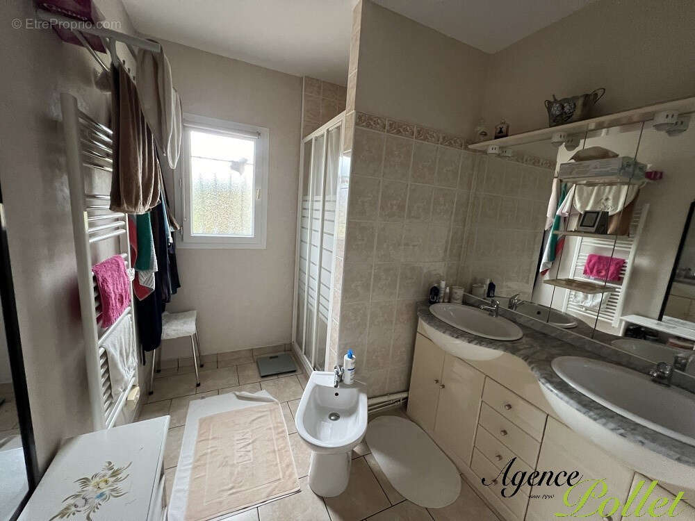 Maison à AUBIGNY-SUR-NERE