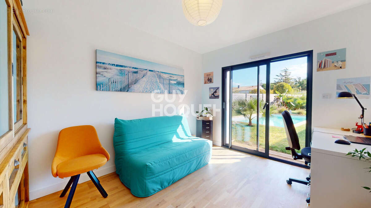 Maison de rêve à La Flotte - Un havre de paix à vendre - photo 15
