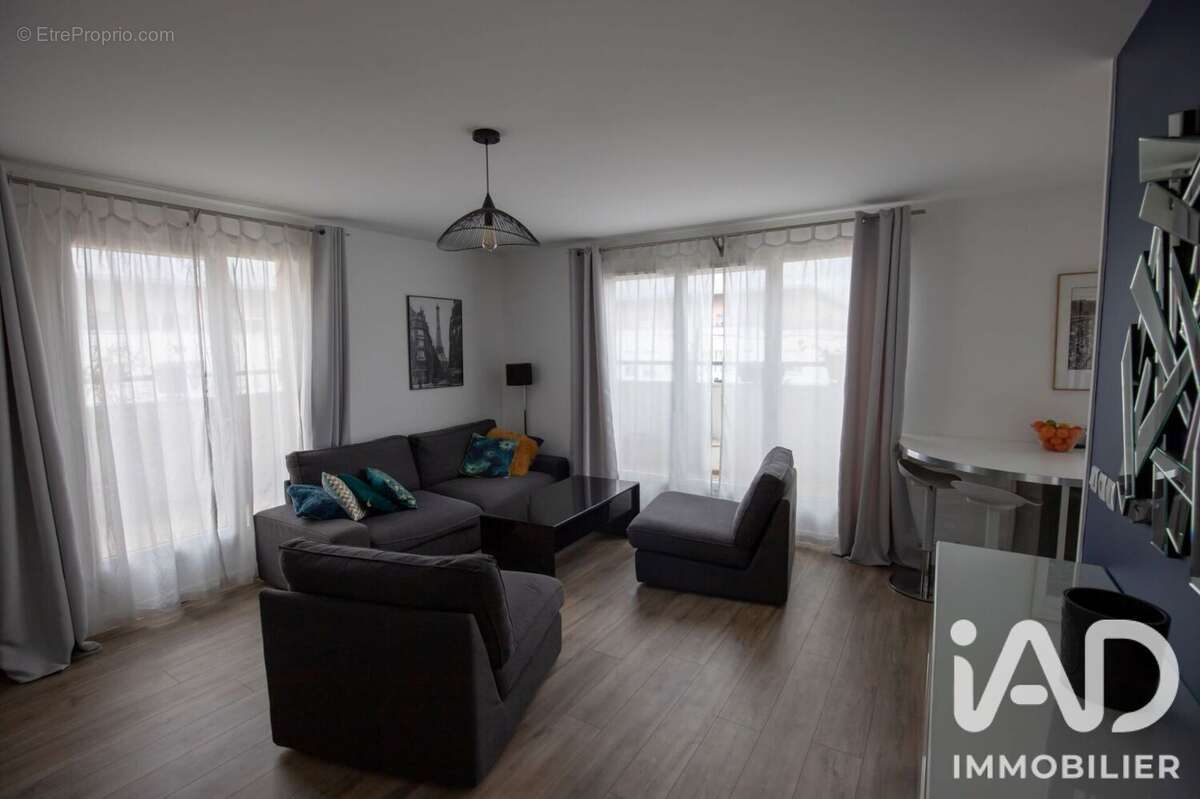 Appartement 67 m² à Trappes  - photo 6