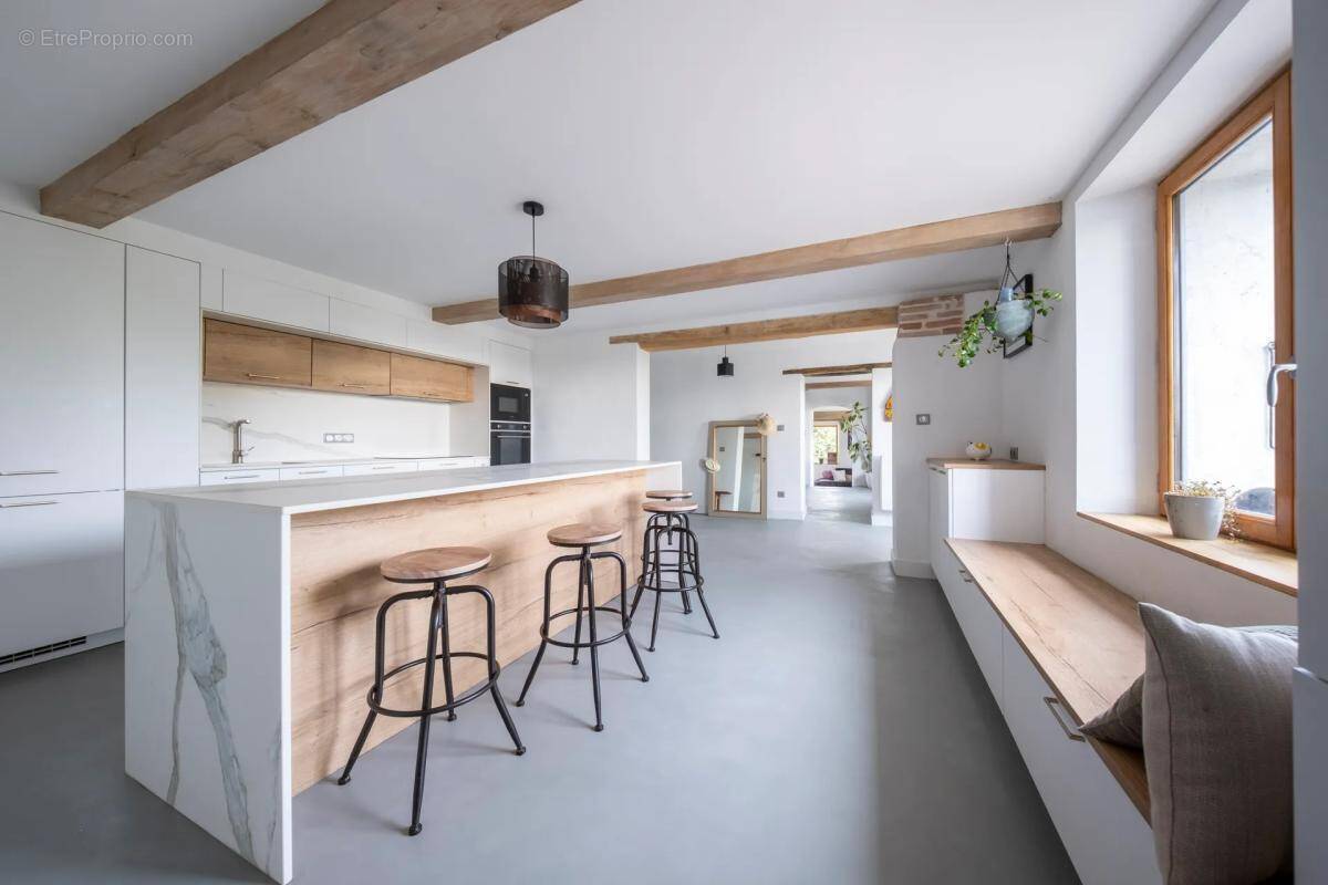 Maison à MONTGAILLARD