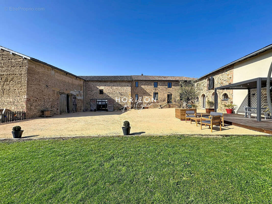 Maison à EMERINGES