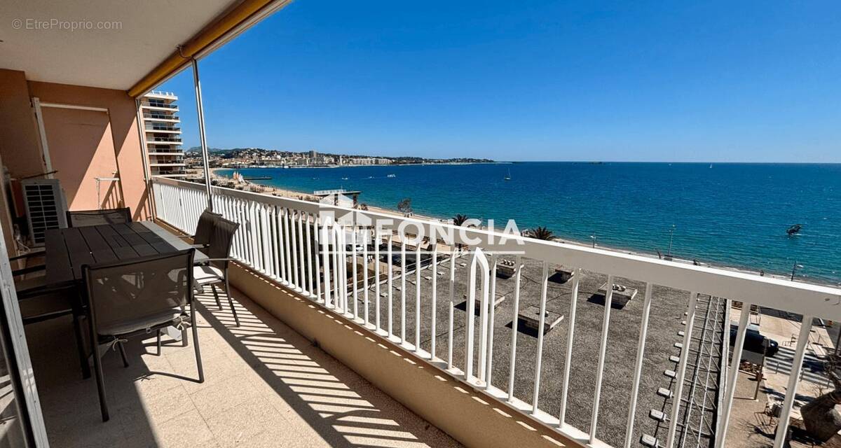 Appartement à FREJUS