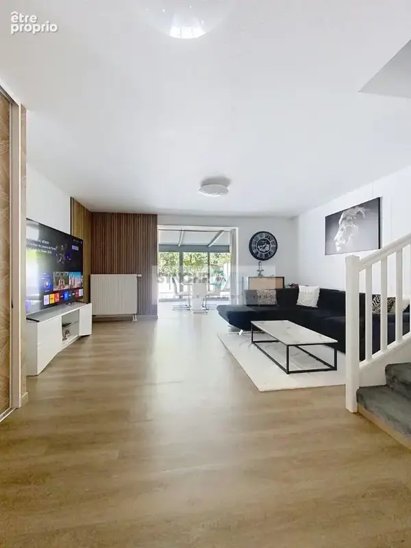 Maison avec piscine et jardin - photo 14