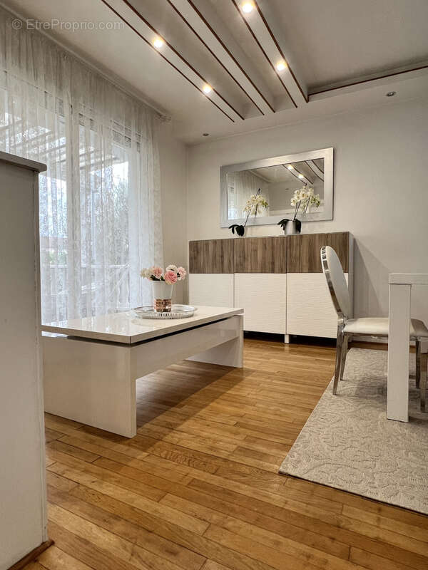 Maison à AULNAY-SOUS-BOIS