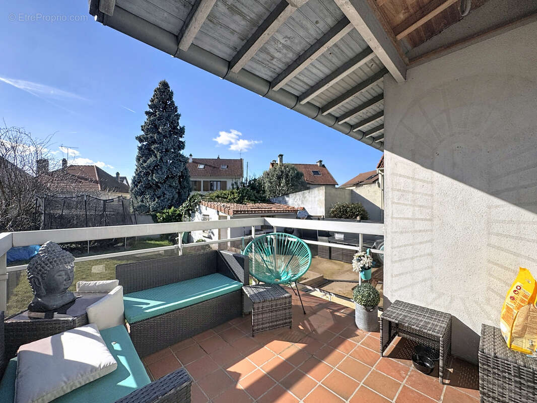 Maison à PARAY-VIEILLE-POSTE