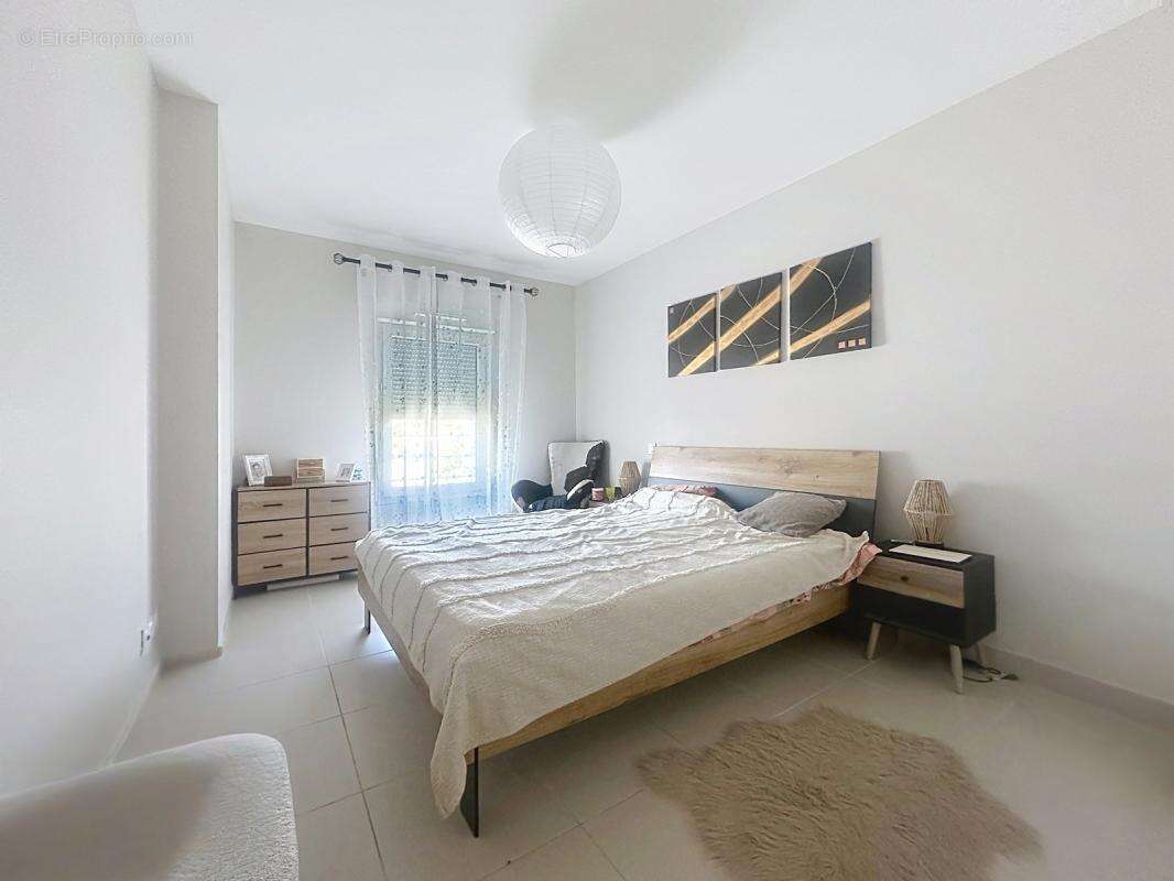 Exclusivité Villeneuve Appartement T4 105m² Terrasse Parking - photo 7