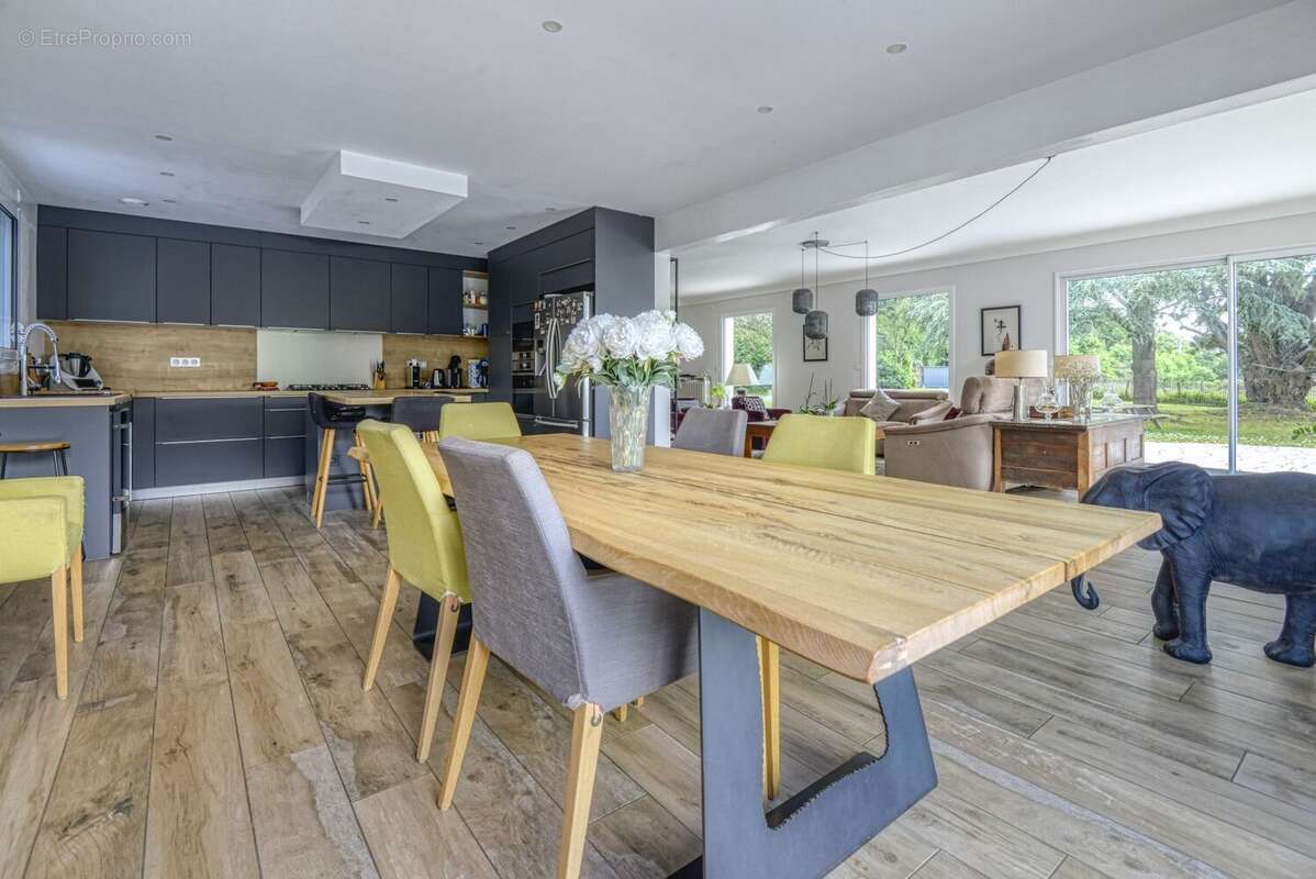 Maison à MAUVES-SUR-LOIRE