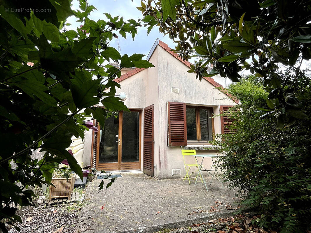Maison à LES MUREAUX