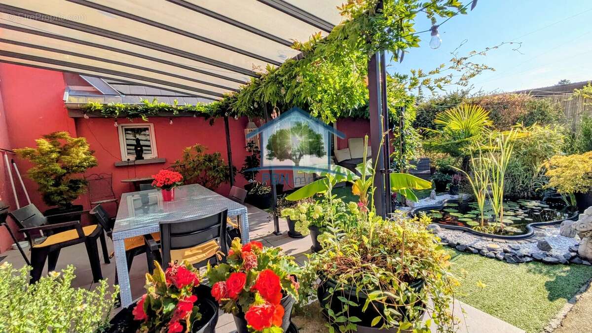 OBERSOULTZBACH (67) - Maison 156m² habitables  + Maison 60m² à rénover avec Cour, Caves, Jardin et Terrasses sur 5.08 ares - photo 12