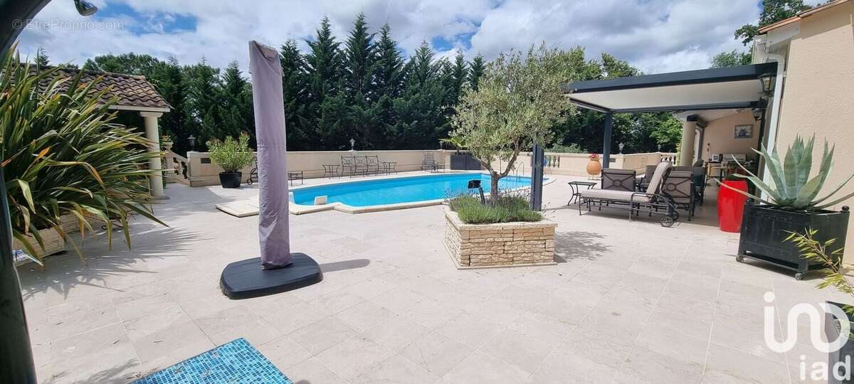 Photo 2 - Maison à CROIGNON