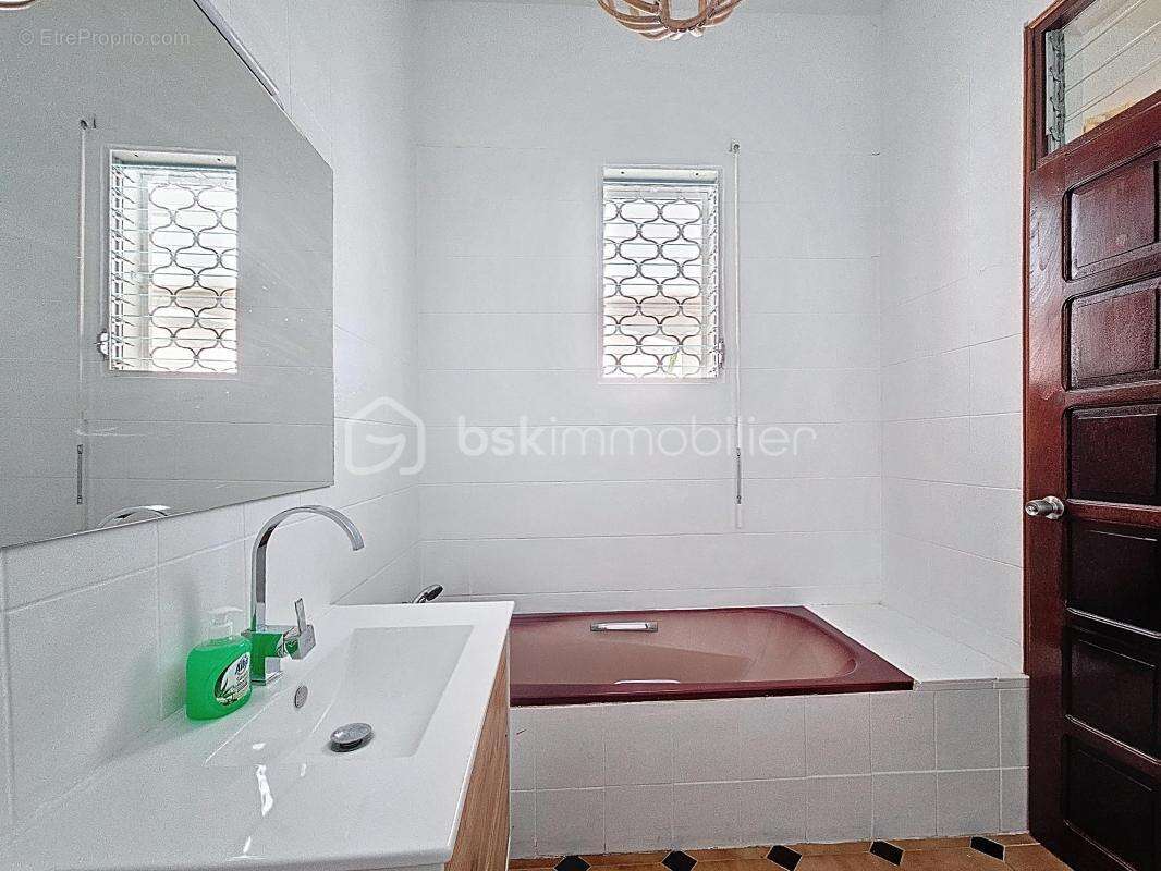 Maison à SAINT-FRANCOIS