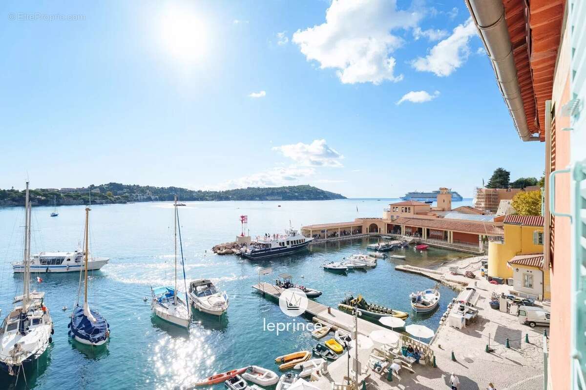 Appartement à VILLEFRANCHE-SUR-MER