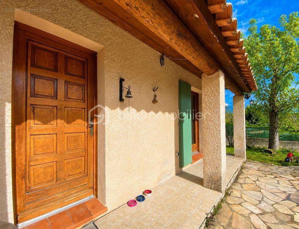Maison à BANON
