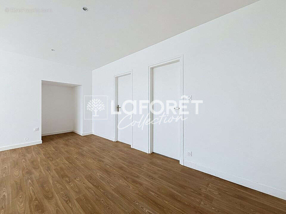 Appartement Camiers 3 pièce(s) 58 m2 - photo 3