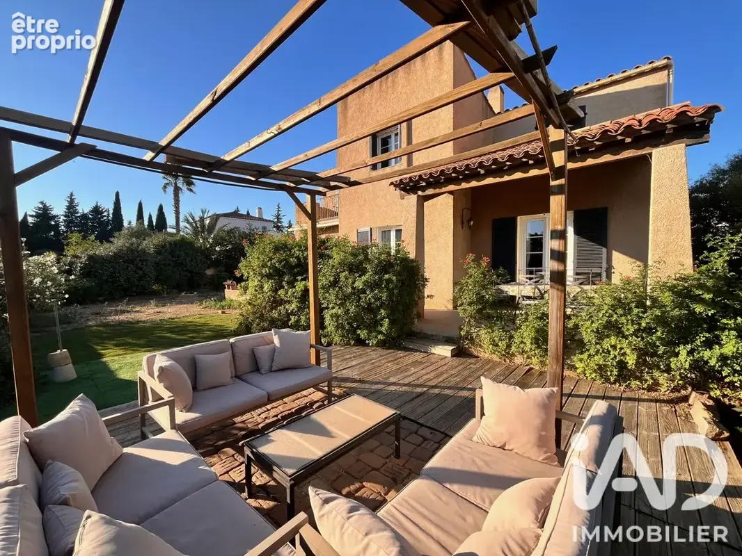 Photo 1 - Maison à HYERES