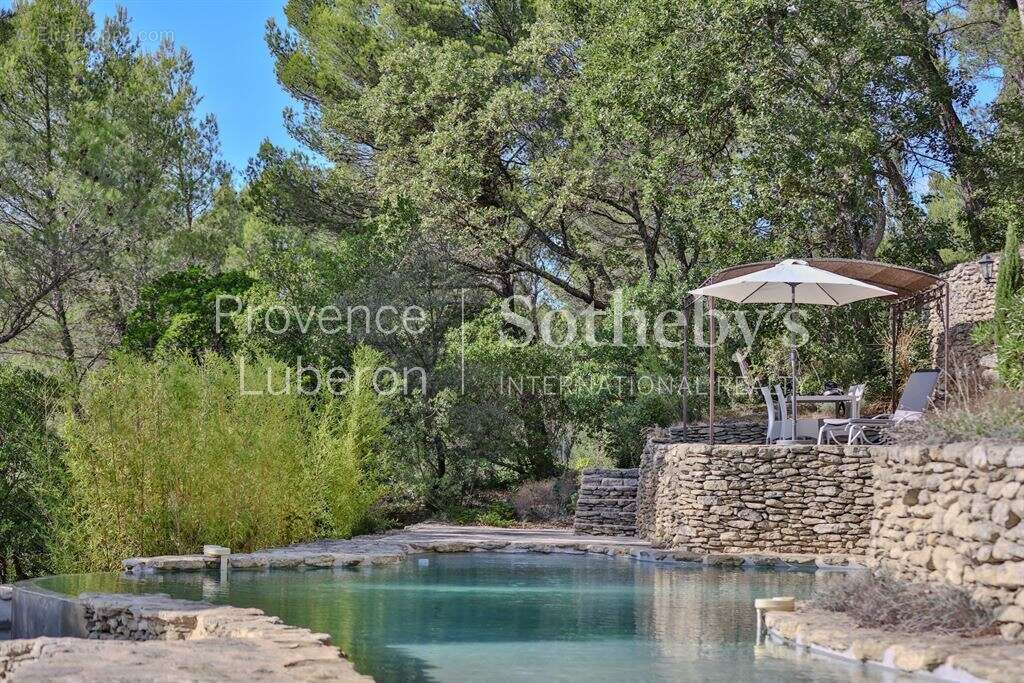 Maison à SAUMANE-DE-VAUCLUSE