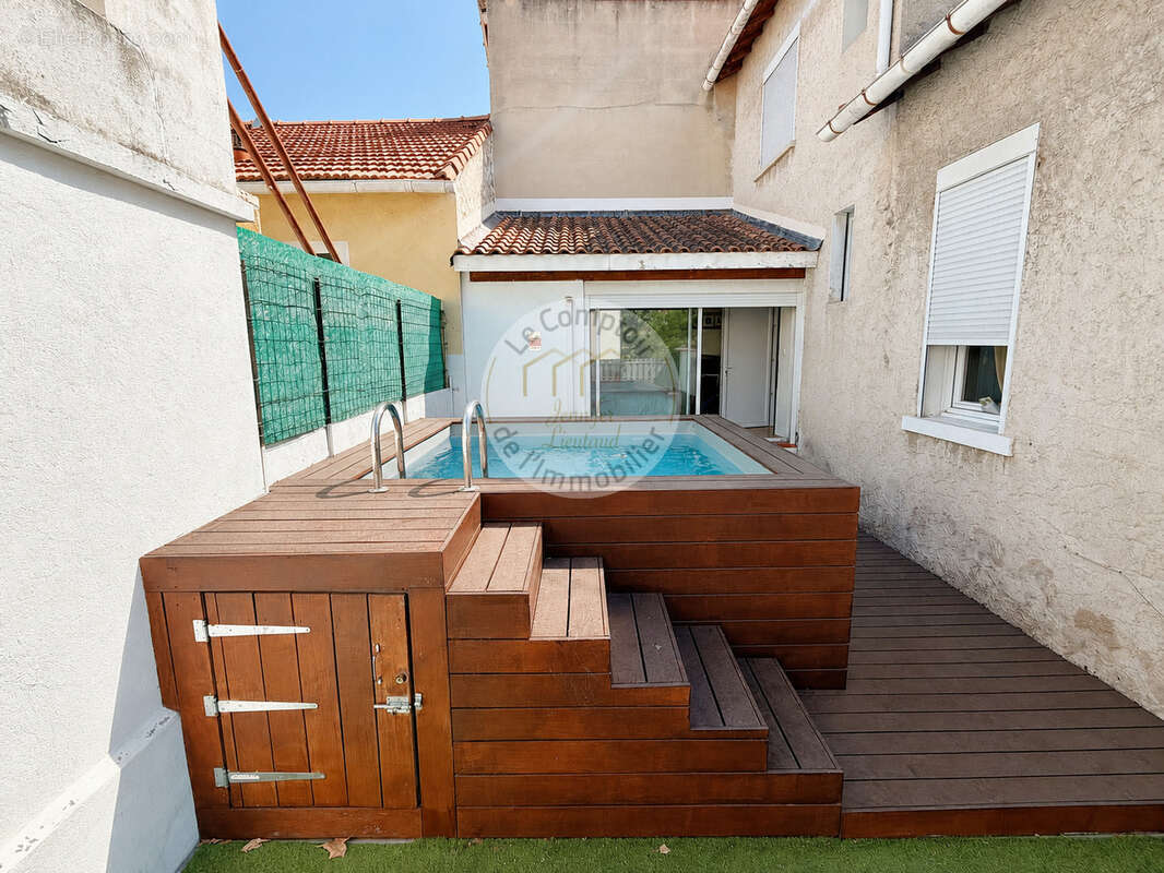 Sainte marguerite: maison de caractère avec piscine   emplacement d'exception ! - photo 18