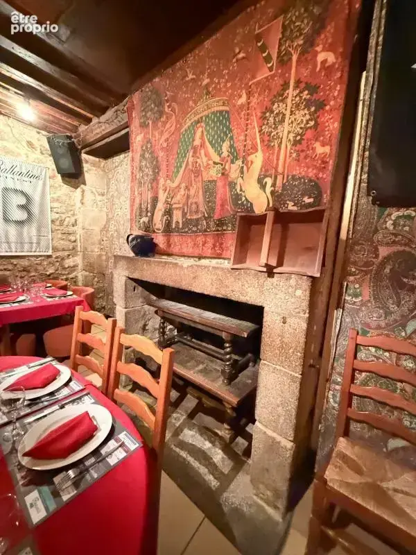 OPPORTUNITE ! Restaurant de caractère avec fonds et murs, adresse emblématique, à vendre au coeur de Guéret 415 000 € - photo 21